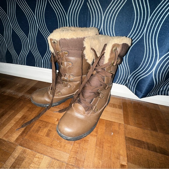 Women’s winter boot - Picture 4 of 8